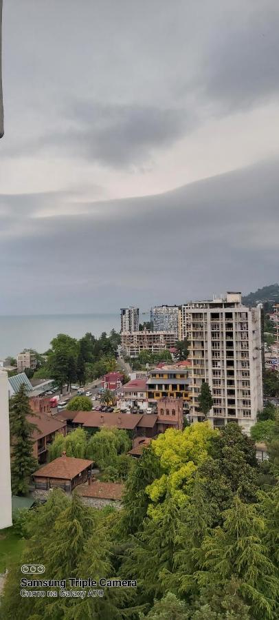 Apartamento Студия Радуга У Моря Колхида Batumi Exterior foto